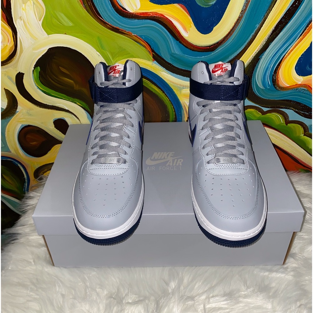 ⛹️‍♂️🏀🗑Authentic Brand New NIKE AIRFORCE1 High Top